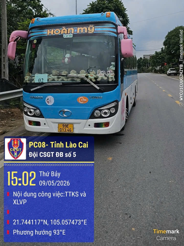 Tài xế không bằng lái chở 20 người đi thiện nguyện lên Lào Cai Tài xế không bằng lái chở 20 người đi thiện nguyện lên Lào Cai