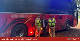 Tài xế xe khách dương tính với chất ma túy, lái xe 134 km/h trên đường Hồ Chí Minh