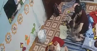 Tạm đình chỉ cơ sở mầm non sau clip nghi bạo hành trẻ lan truyền trên mạng