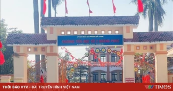 Tạm đình chỉ công tác hiệu trưởng trường tiểu học để điều tra dấu hiệu “chạy” hợp đồng