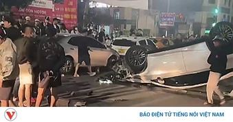 Tạm giữ hình sự tài xế Lexus gây tai nạn liên hoàn trên phố Trung Kính, Hà Nội