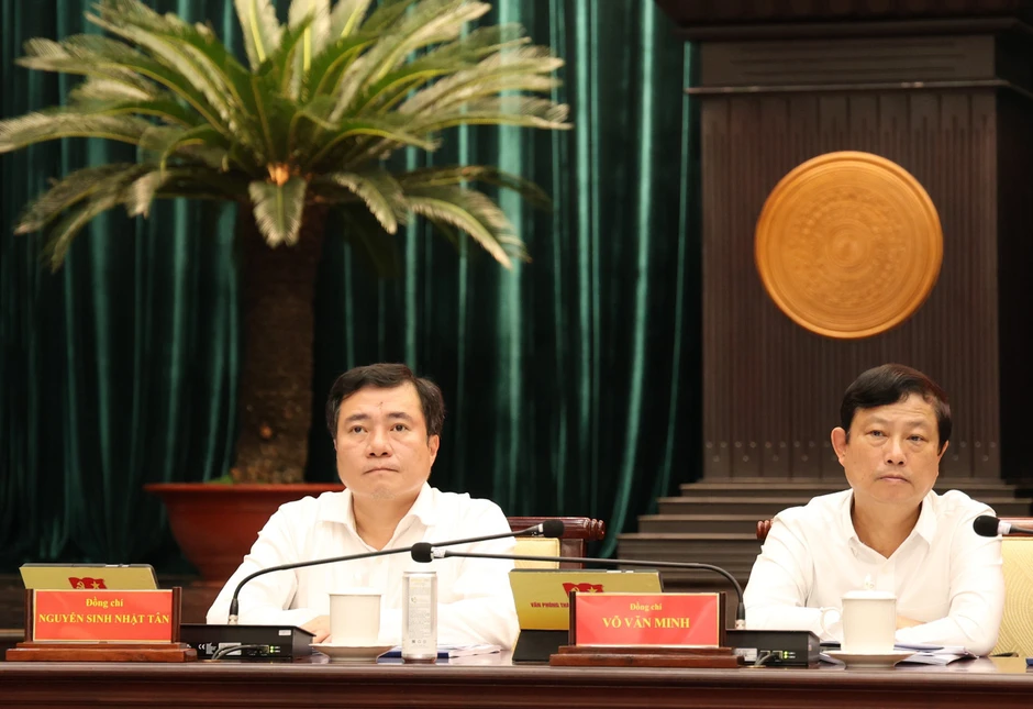 Tân Phó Bí thư Thành ủy TPHCM Nguyễn Sinh Nhật Tân nhận nhiệm vụ