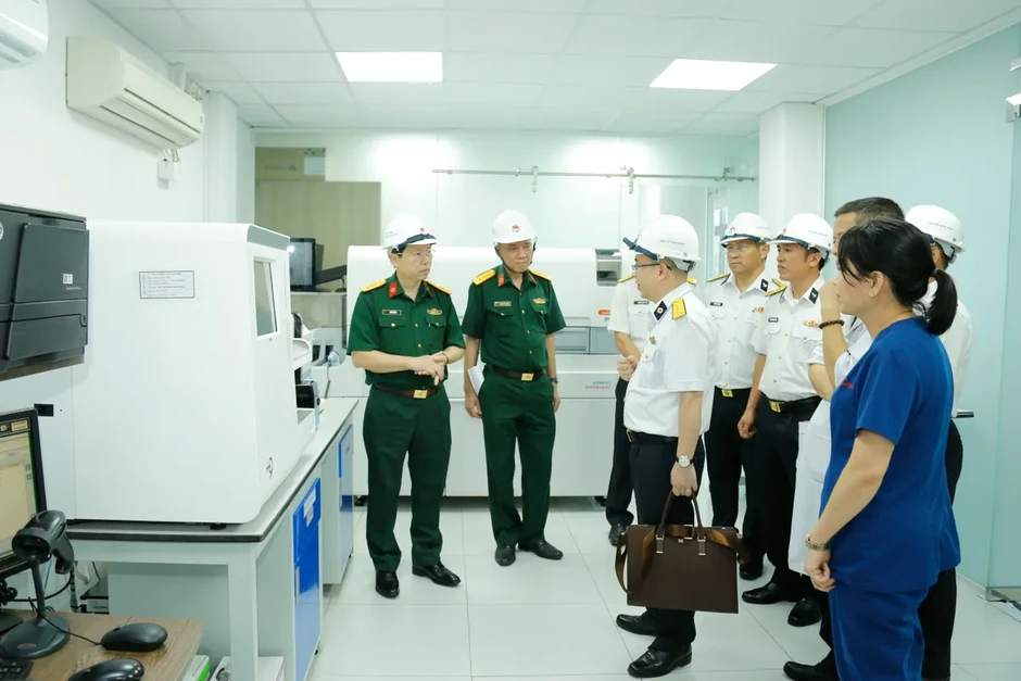 Tăng cường cảnh báo sớm, giám sát an toàn lao động bằng công nghệ AI Tăng cường cảnh báo sớm, giám sát an toàn lao động bằng công nghệ AI