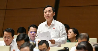 Tăng cường cơ chế bảo vệ và hỗ trợ người lao động đi làm việc ở nước ngoài