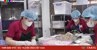 Tăng cường kiểm soát vệ sinh an toàn thực phẩm mùa du lịch tại Hạ Long (Quảng Ninh)