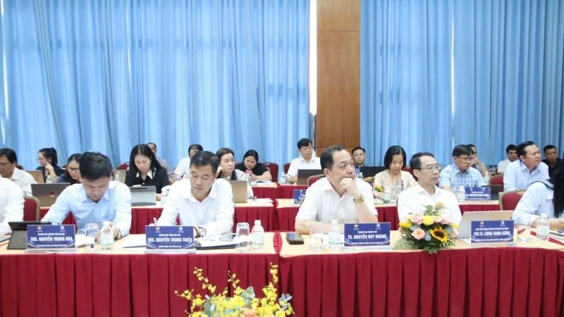 Tăng cường phòng, chống tham nhũng và tiêu cực từ sớm, từ xa Tăng cường phòng, chống tham nhũng và tiêu cực từ sớm, từ xa