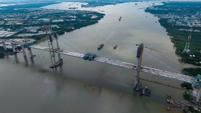 Tăng tốc thi công cầu Phước Khánh, hoàn thiện “mắt xích” cao tốc Bến Lức - Long Thành