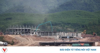 Tăng tốc thi công trường PTDT nội trú liên cấp vùng biên Quảng Trị