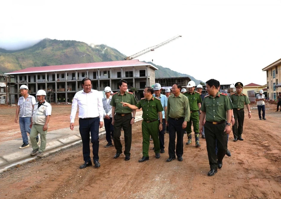 Tăng tốc xây trường nội trú liên cấp nơi biên giới Lai Châu trước mùa mưa
