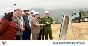 Tăng tốc xây trường nội trú liên cấp nơi biên giới Lai Châu trước mùa mưa