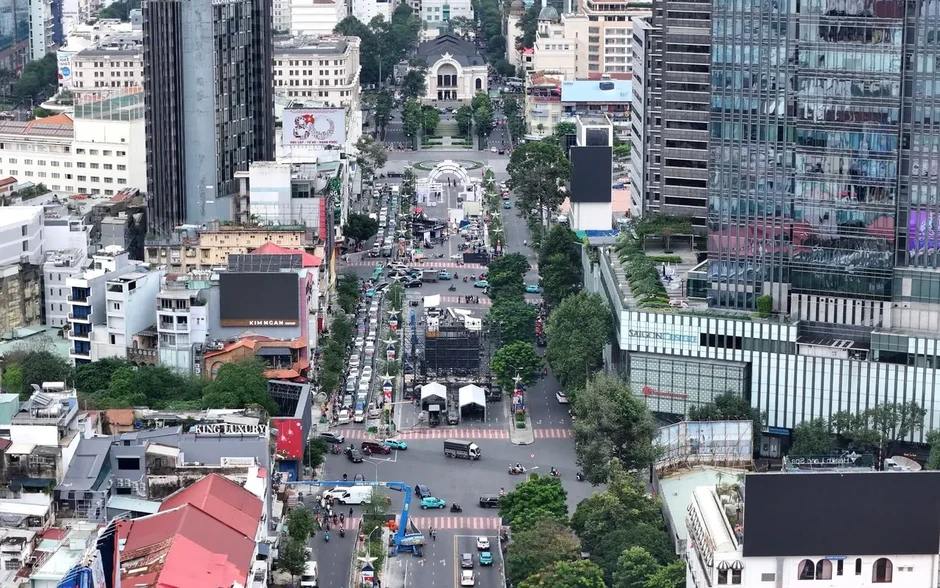 Tạo động lực đột phá cho sự phát triển nhanh và bền vững của TP Hồ Chí Minh Tạo động lực đột phá cho sự phát triển nhanh và bền vững của TP Hồ Chí Minh