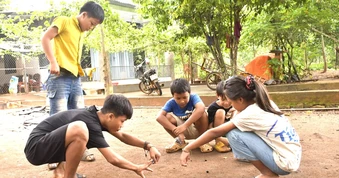Tạo sân chơi, tăng kết nối cho trẻ