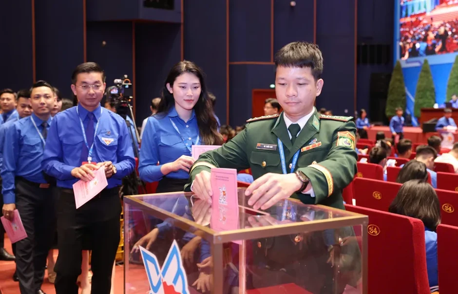 Tạo thêm cơ hội cho thanh niên phát huy vai trò tiên phong trong chuyển đổi số Tạo thêm cơ hội cho thanh niên phát huy vai trò tiên phong trong chuyển đổi số