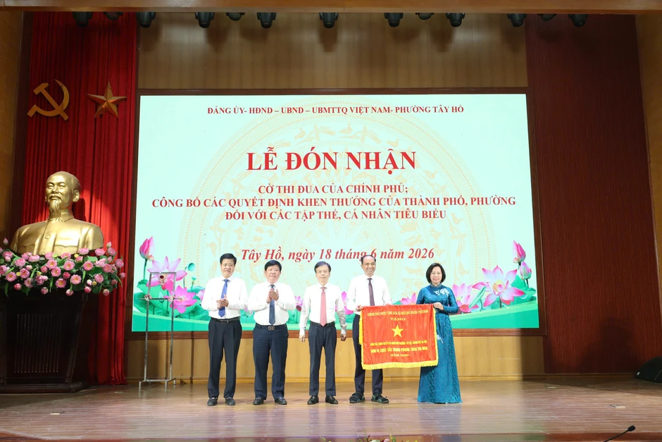 Tây Hồ (Hà Nội) sau 1 năm vận hành bộ máy mới: Ổn định, thông suốt, kỷ cương tăng cường Tây Hồ (Hà Nội) sau 1 năm vận hành bộ máy mới: Ổn định, thông suốt, kỷ cương tăng cường