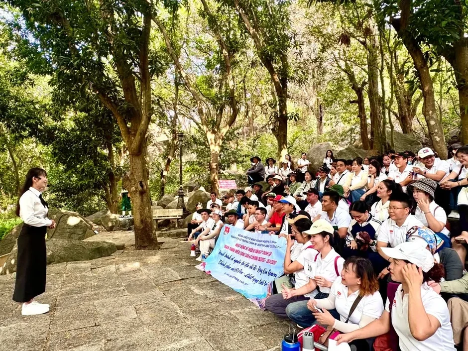 Tây Ninh: Kiểm soát người ra vào núi Bà Đen để phòng cháy rừng Tây Ninh: Kiểm soát người ra vào núi Bà Đen để phòng cháy rừng