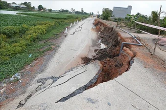 Tây Ninh xác định nguyên nhân gây sạt lở tuyến đê sông Lò Gạch