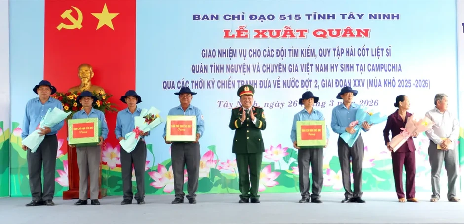 Tây Ninh: Xuất quân tìm kiếm, quy tập hài cốt liệt sĩ Việt Nam hy sinh tại Campuchia Tây Ninh: Xuất quân tìm kiếm, quy tập hài cốt liệt sĩ Việt Nam hy sinh tại Campuchia