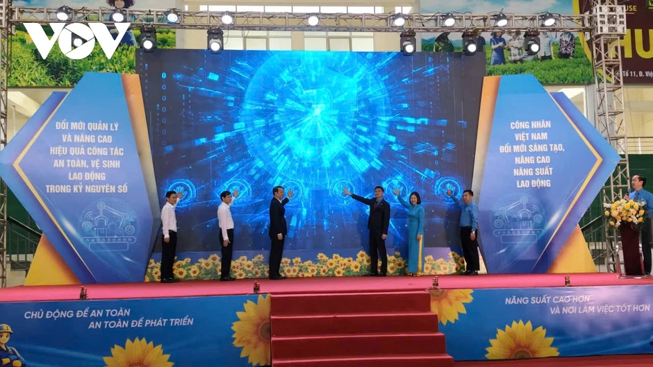 Thái Nguyên chăm lo người lao động bằng những việc làm thiết thực Thái Nguyên chăm lo người lao động bằng những việc làm thiết thực