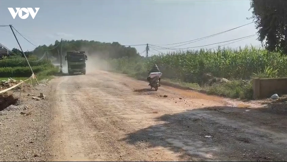 Thái Nguyên: Hàng trăm hộ dân hiến đất, đường 269C vẫn lỡ hẹn Thái Nguyên: Hàng trăm hộ dân hiến đất, đường 269C vẫn lỡ hẹn