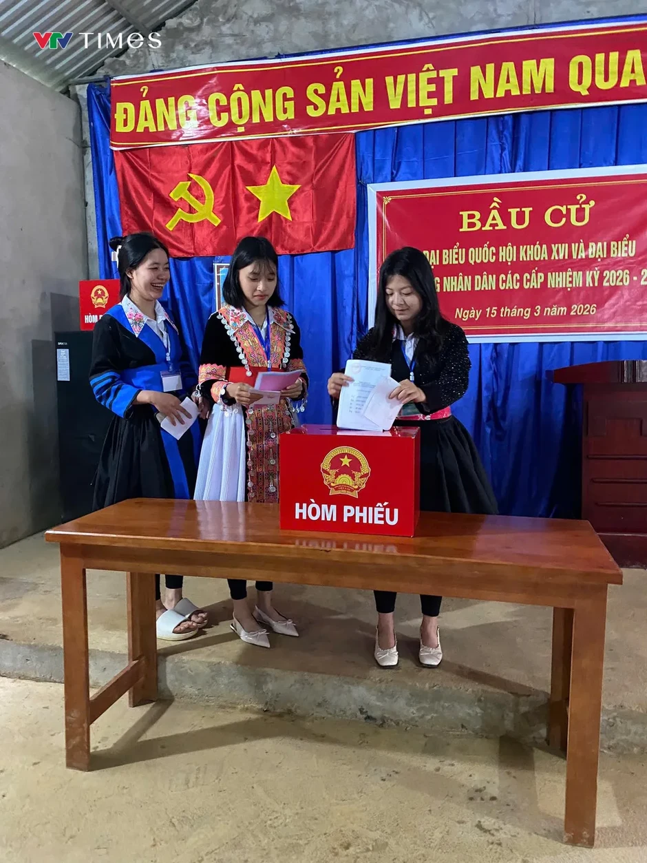 Thái Nguyên: Hơn 1,27 triệu cử tri nô nức đi bỏ phiếu bầu cử ĐBQH và HĐND các cấp Thái Nguyên: Hơn 1,27 triệu cử tri nô nức đi bỏ phiếu bầu cử ĐBQH và HĐND các cấp