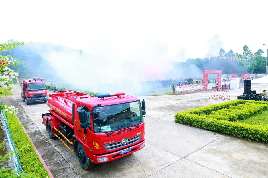 Thái Nguyên: Khai mạc diễn tập tác chiến phòng thủ cấp xã mô hình mới năm 2026 Thái Nguyên: Khai mạc diễn tập tác chiến phòng thủ cấp xã mô hình mới năm 2026