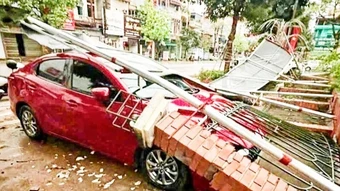Thái Nguyên xảy ra mưa lớn, dông lốc làm một người tử vong