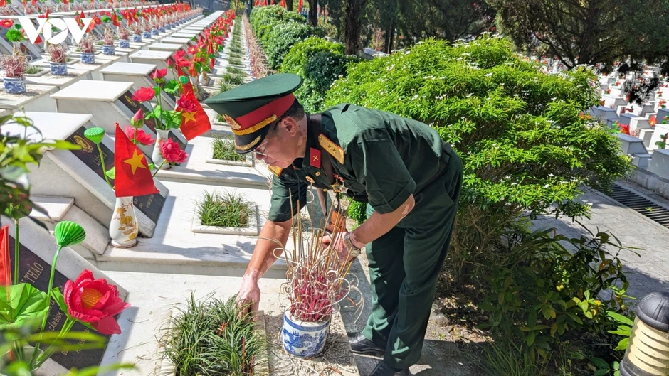 Tháng 7 trở về Vị Xuyên: Lời hẹn với những người nằm lại Tháng 7 trở về Vị Xuyên: Lời hẹn với những người nằm lại