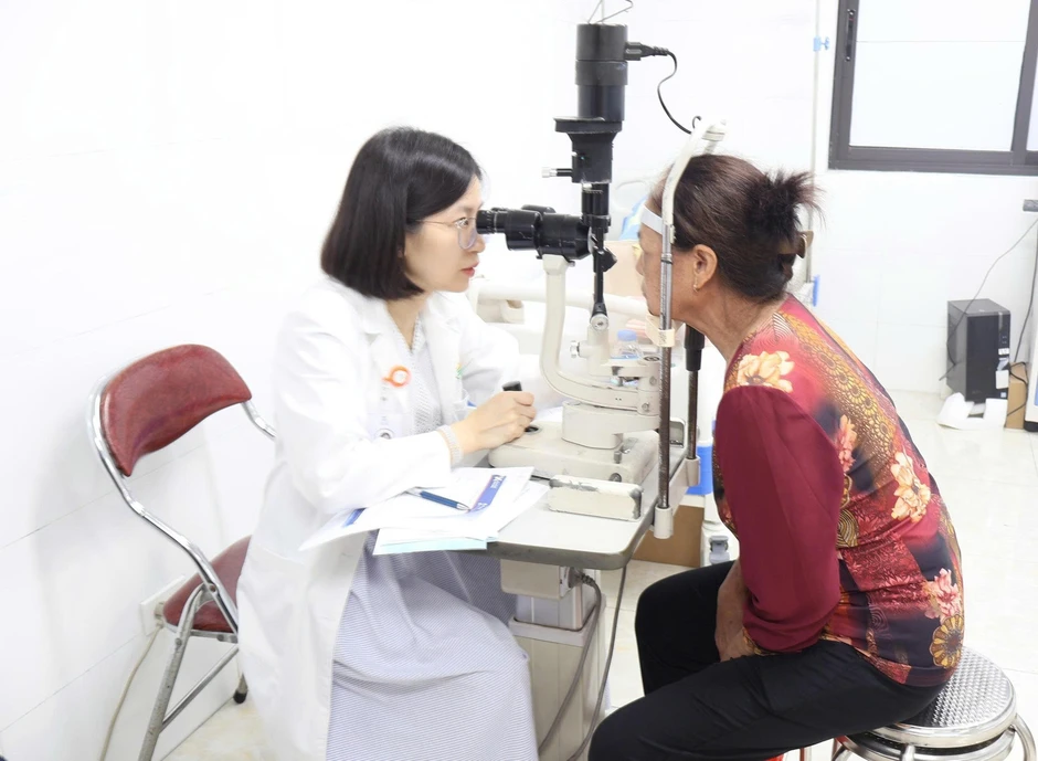Tháng hành động vì Người cao tuổi Việt Nam, lan tỏa thông điệp “mắt sáng cho người cao tuổi”