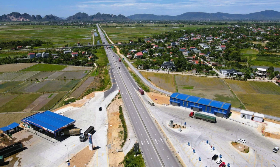 Thanh Hóa có trạm dừng nghỉ đầu tiên trên cao tốc đi vào vận hành Thanh Hóa có trạm dừng nghỉ đầu tiên trên cao tốc đi vào vận hành
