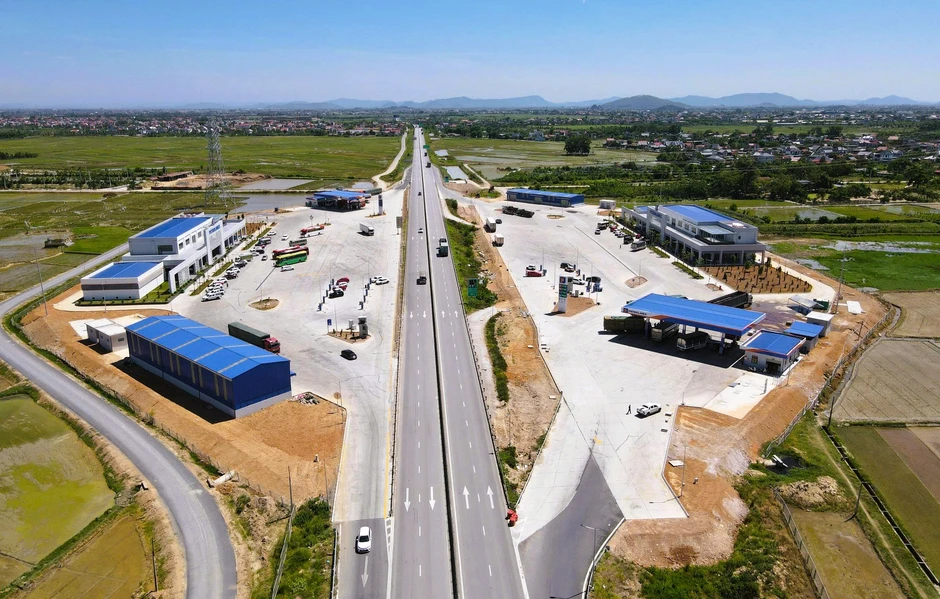 Thanh Hóa có trạm dừng nghỉ đầu tiên trên cao tốc đi vào vận hành Thanh Hóa có trạm dừng nghỉ đầu tiên trên cao tốc đi vào vận hành