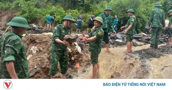 Thanh Hóa khẩn trương khắc phục sạt lở trên Quốc lộ 15C qua bản Táo