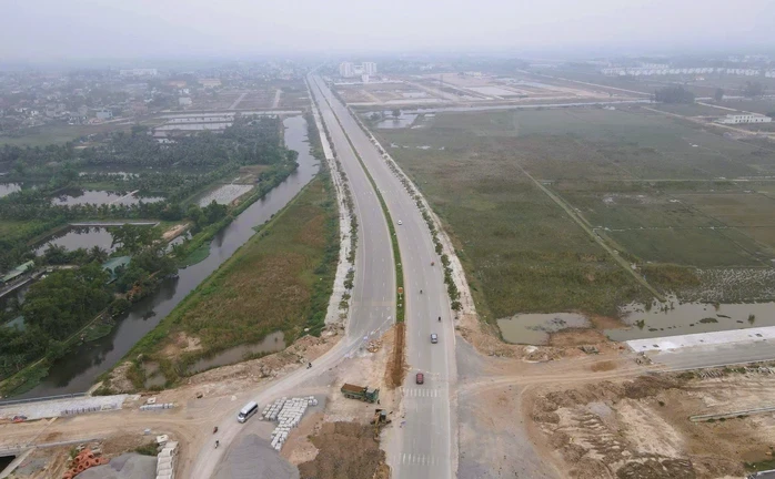 Thanh Hóa phản hồi vụ tuyến đường ven biển ngàn tỉ đồng thi công ì ạch Thanh Hóa phản hồi vụ tuyến đường ven biển ngàn tỉ đồng thi công ì ạch