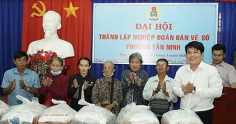 Thành lập nghiệp đoàn bán vé số dạo ở Tây Ninh