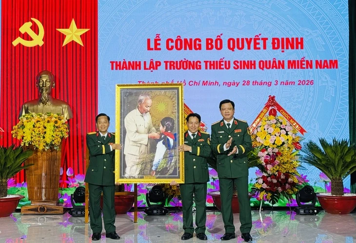 Thành lập Trường Thiếu sinh quân miền Nam, khóa đầu đào tạo 100 em thuộc Quân khu 7, 9 Thành lập Trường Thiếu sinh quân miền Nam, khóa đầu đào tạo 100 em thuộc Quân khu 7, 9