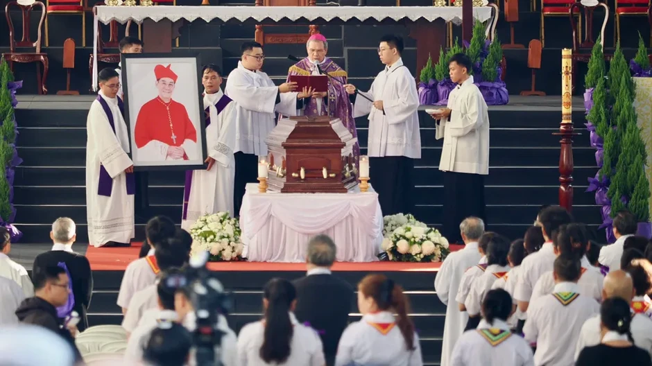 Thánh lễ an táng Đức Hồng y Gioan Baotixita Phạm Minh Mẫn Thánh lễ an táng Đức Hồng y Gioan Baotixita Phạm Minh Mẫn
