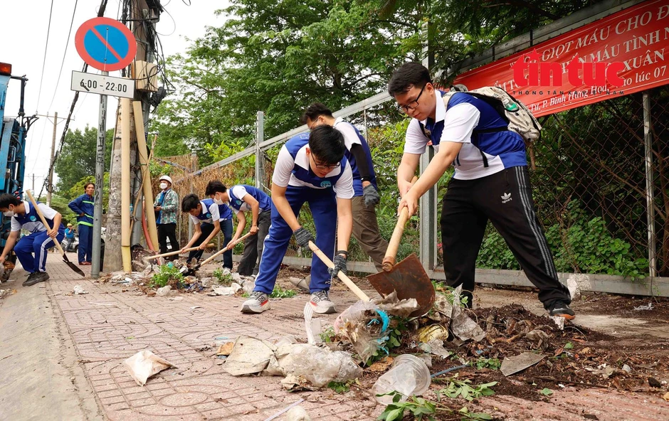 Thanh niên TP Hồ Chí Minh chung tay vì môi trường xanh Thanh niên TP Hồ Chí Minh chung tay vì môi trường xanh