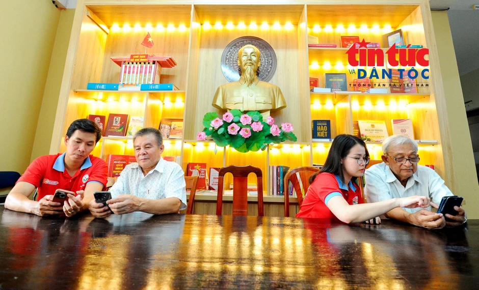 Thanh niên TP Hồ Chí Minh xung kích chuyển đổi số trong cộng đồng - Bài cuối: Khơi thông sức trẻ, xây dựng công dân số từ cơ sở
