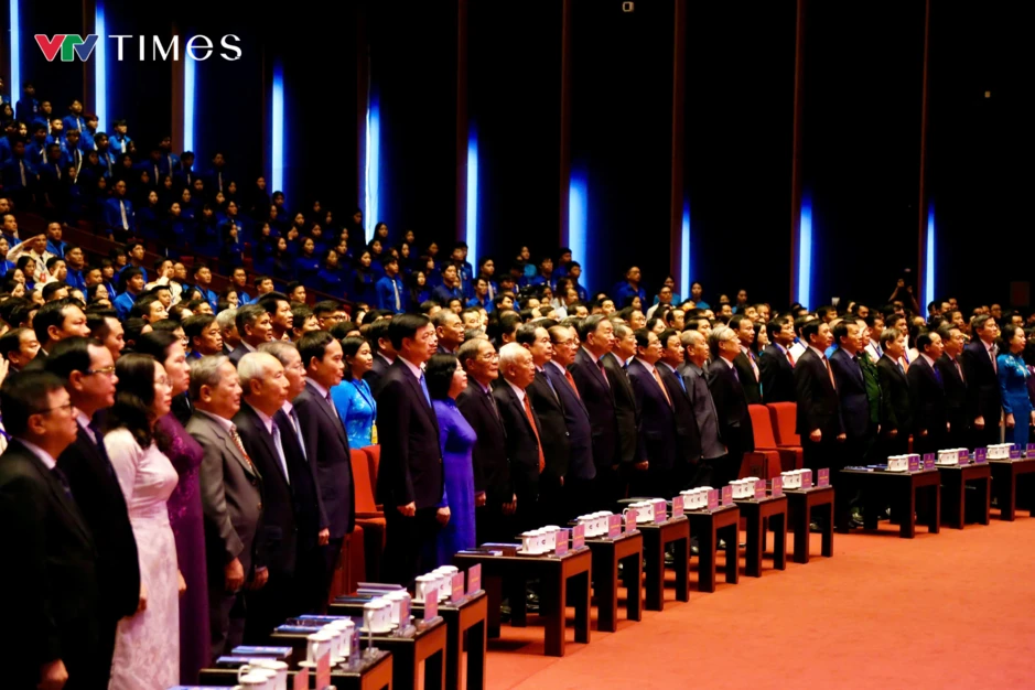 Thanh niên Việt Nam thời kỳ mới: Bản lĩnh, trí tuệ, tiên phong, giàu khát vọng Thanh niên Việt Nam thời kỳ mới: Bản lĩnh, trí tuệ, tiên phong, giàu khát vọng
