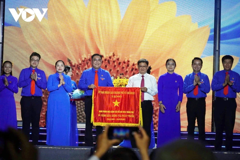 Thành phố Hồ Chí Minh kỷ niệm 95 năm thành lập Đoàn Thành phố Hồ Chí Minh kỷ niệm 95 năm thành lập Đoàn