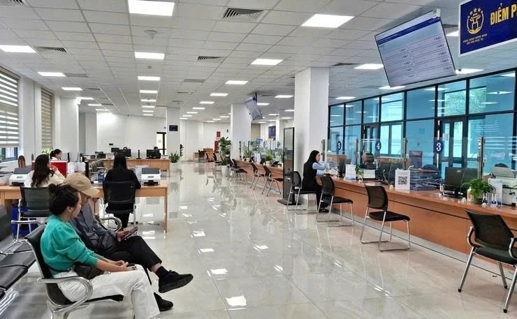 Thành ủy Hà Nội yêu cầu xử lý vụ từ chối xác nhận ủy quyền cho cụ bà 97 tuổi Thành ủy Hà Nội yêu cầu xử lý vụ từ chối xác nhận ủy quyền cho cụ bà 97 tuổi