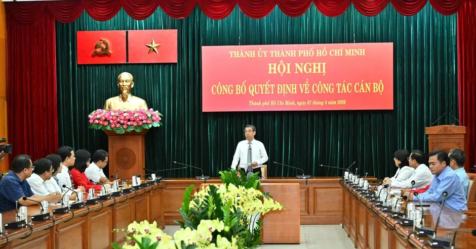 Thành ủy TP.HCM điều động cán bộ để giới thiệu, bầu giữ chức Chủ tịch Hội Liên hiệp Phụ nữ và Hội Chữ thập đỏ Thành ủy TP.HCM điều động cán bộ để giới thiệu, bầu giữ chức Chủ tịch Hội Liên hiệp Phụ nữ và Hội Chữ thập đỏ