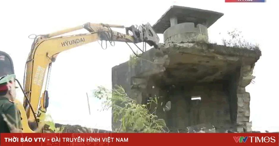 Tháo dỡ công trình trong chiến tranh ở khu vực Kinh thành Huế
