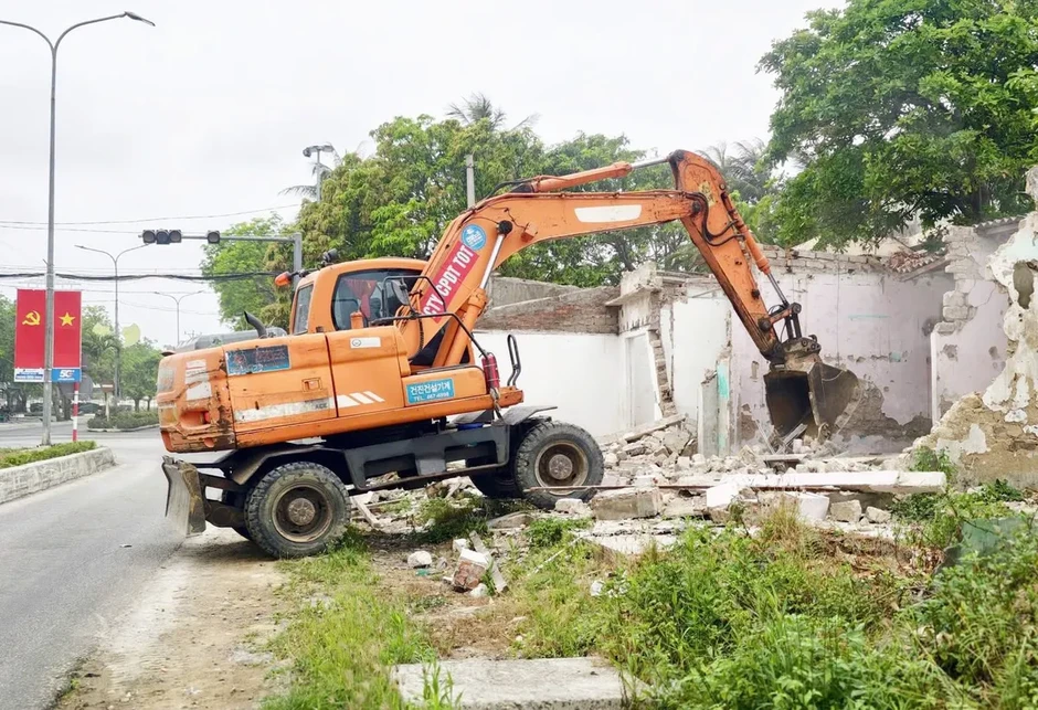 Tháo gỡ “điểm nghẽn” cuối cùng của dự án đường hơn 300 tỷ đồng ở Cửa Lò Tháo gỡ “điểm nghẽn” cuối cùng của dự án đường hơn 300 tỷ đồng ở Cửa Lò
