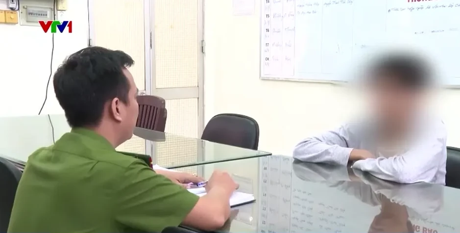 Thao túng tâm lý để “bắt cóc trực tuyến”: Cảnh báo thủ đoạn lừa đảo mới Thao túng tâm lý để “bắt cóc trực tuyến”: Cảnh báo thủ đoạn lừa đảo mới
