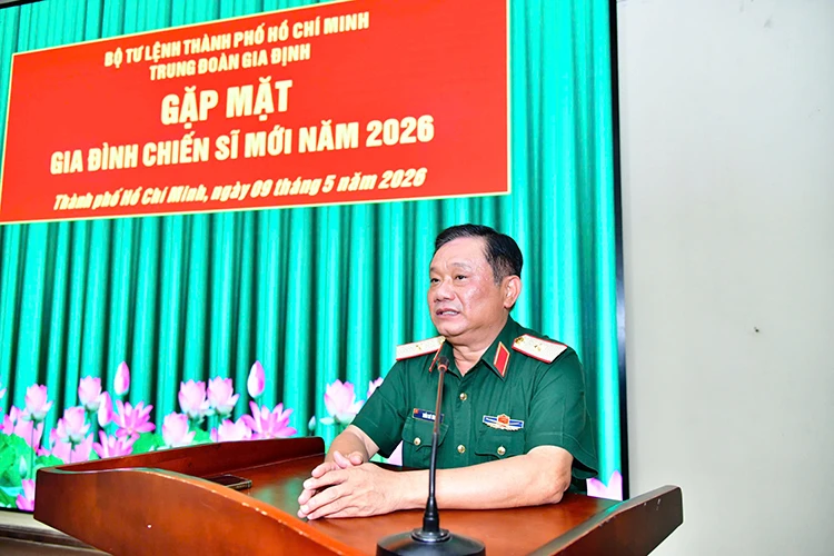 Thắt chặt tình quân dân qua gặp mặt gia đình chiến sĩ mới