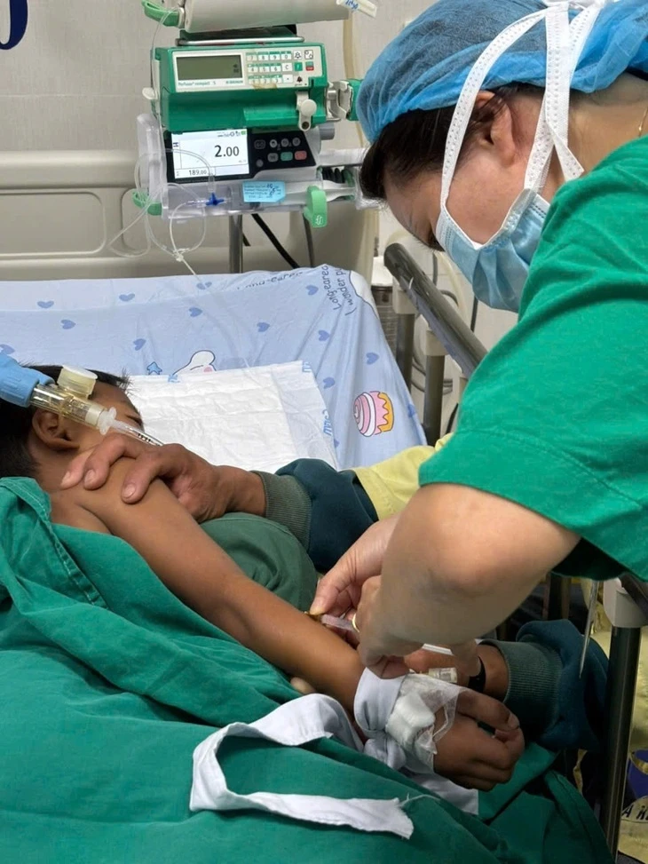 Thêm ca bệnh nghi ngộ độc sau khi ăn cá ủ chua ở miền núi Đà Nẵng Thêm ca bệnh nghi ngộ độc sau khi ăn cá ủ chua ở miền núi Đà Nẵng