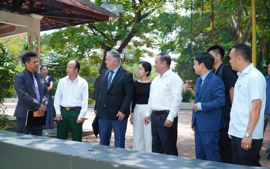 Thêm dữ liệu từ Hoa Kỳ để tìm kiếm liệt sĩ tại TP Hồ Chí Minh Thêm dữ liệu từ Hoa Kỳ để tìm kiếm liệt sĩ tại TP Hồ Chí Minh