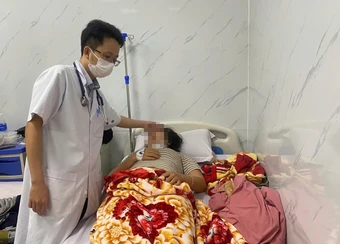 Thêm nhiều ca nhập viện nghi ngộ độc bánh mì ở Quảng Ngãi