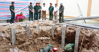 Thi công công trình ở bệnh viện, phát hiện 4 hài cốt liệt sĩ