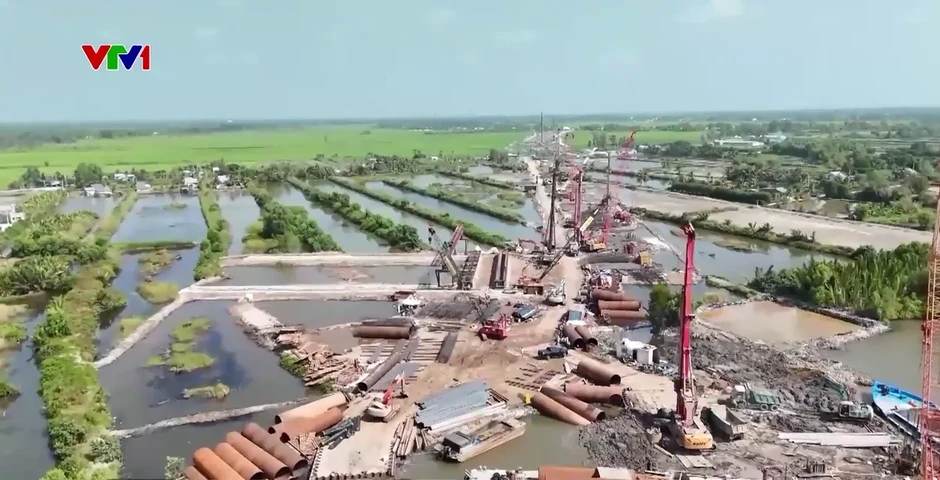 Thi công xuyên lễ trên các công trường trọng điểm tại Cà Mau